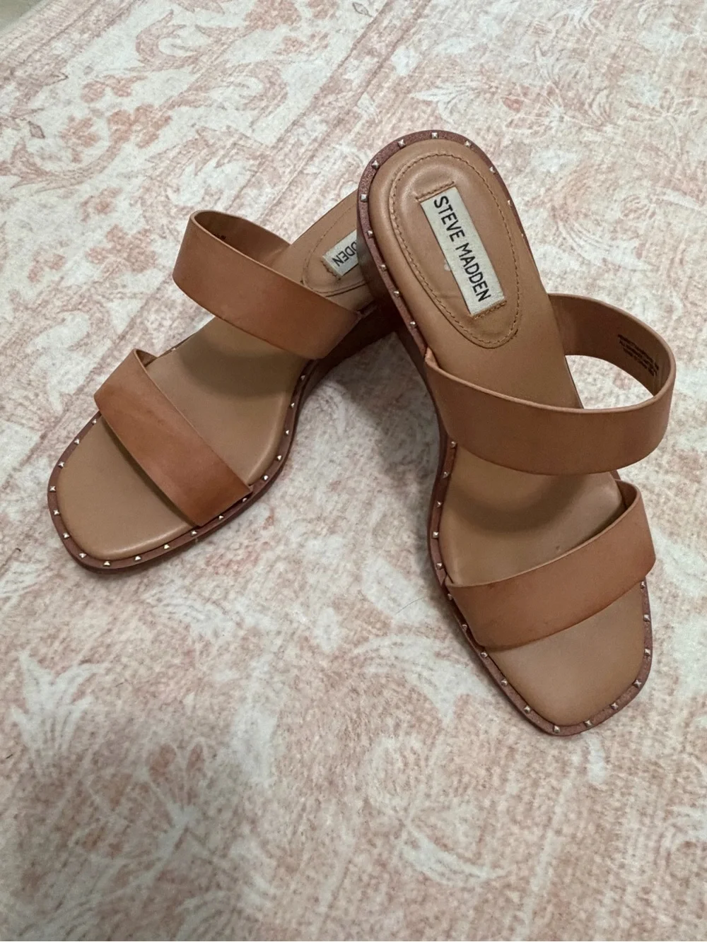 Steve Madden Tan Studded Double Strap Slide Sandals Women’s Size 9.5 - Picture 3 of 7